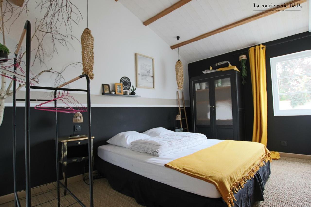 House On The Island Of Oleron Near The Cotiniere Villa Saint-Pierre-d'Oleron Exteriör bild
